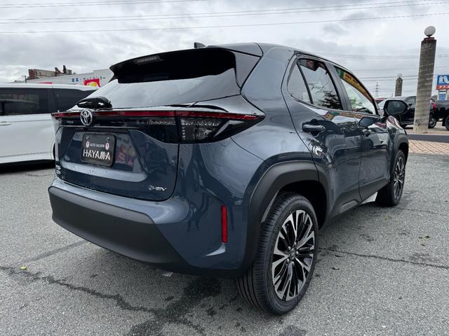Toyota YARIS CROSS 2025