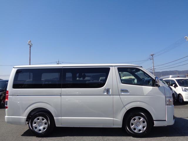 Toyota HIACE VAN 2026