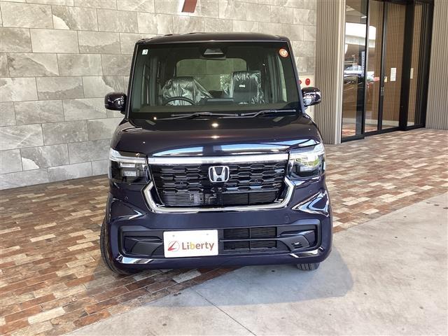 Honda N-BOX CUSTOM 2025