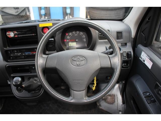 Toyota PIXIS VAN 2012