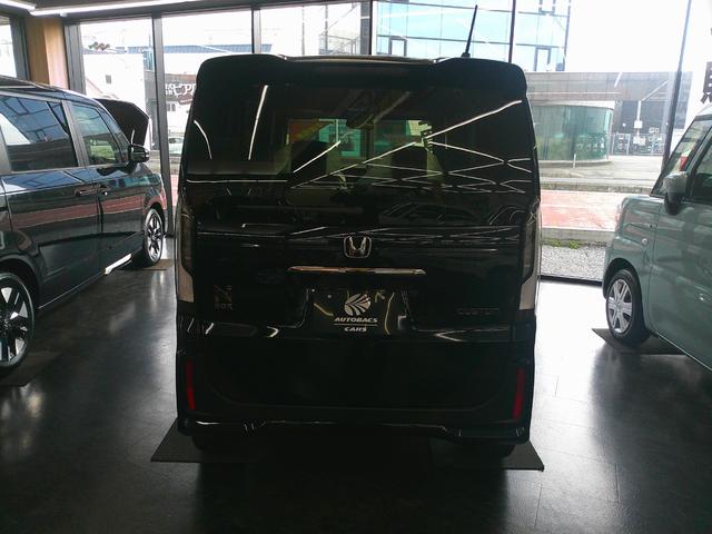 Honda N-BOX CUSTOM 2025