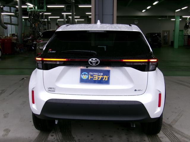 Toyota YARIS CROSS 2026
