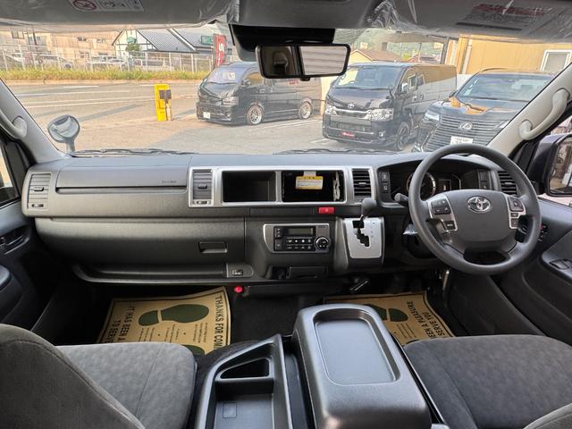 Toyota HIACE WAGON 2025