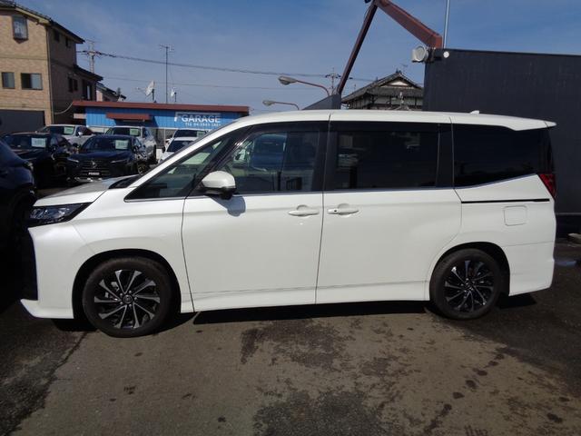 Toyota NOAH 2024