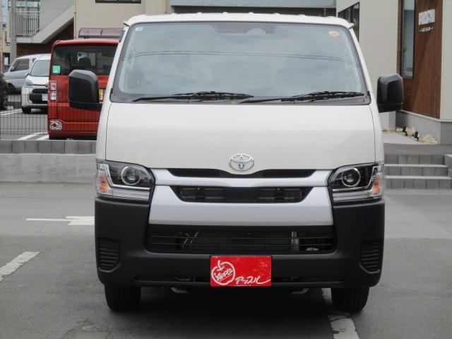 Toyota HIACE VAN 2026