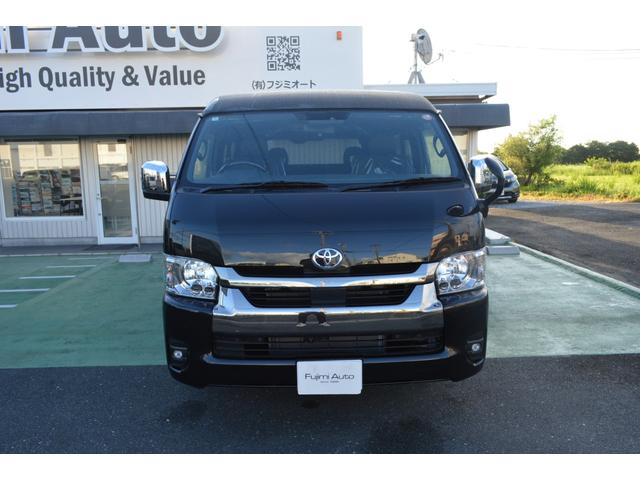 Toyota HIACE VAN 2025