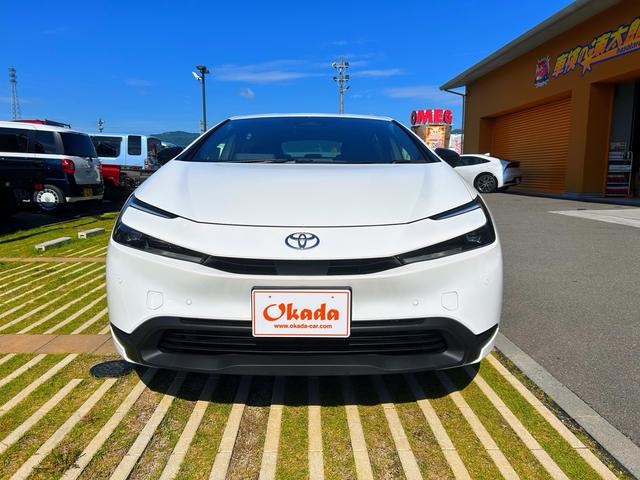 Toyota PRIUS 2025