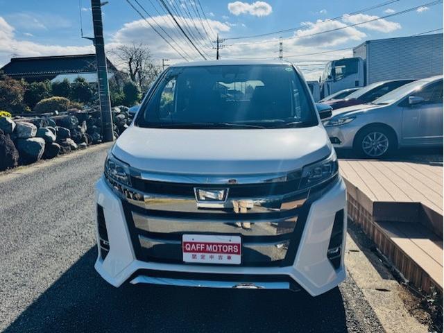 Toyota NOAH 2021