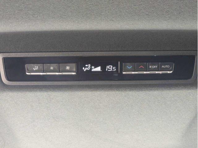 Toyota NOAH 2023