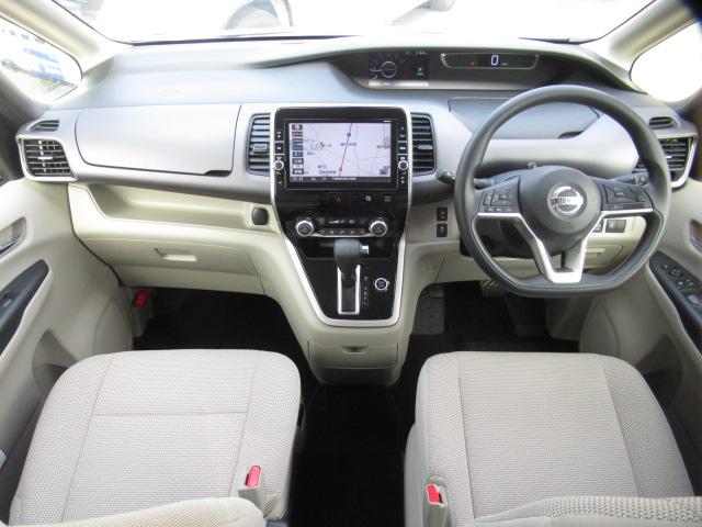 Nissan SERENA 2017