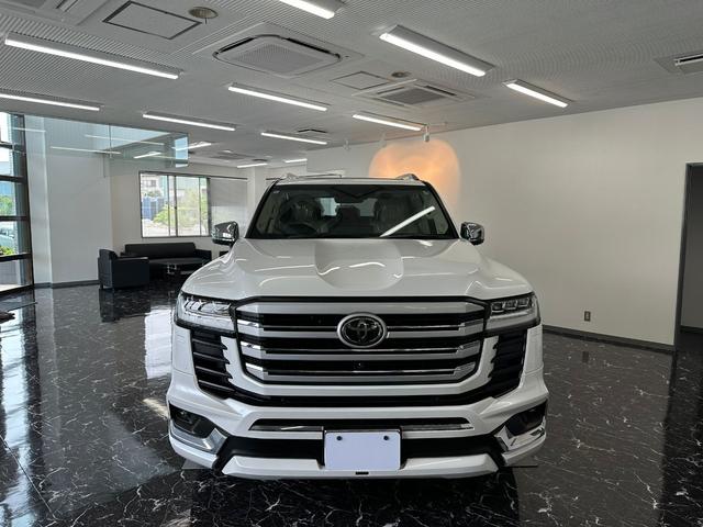 Toyota LAND CRUISER 2024