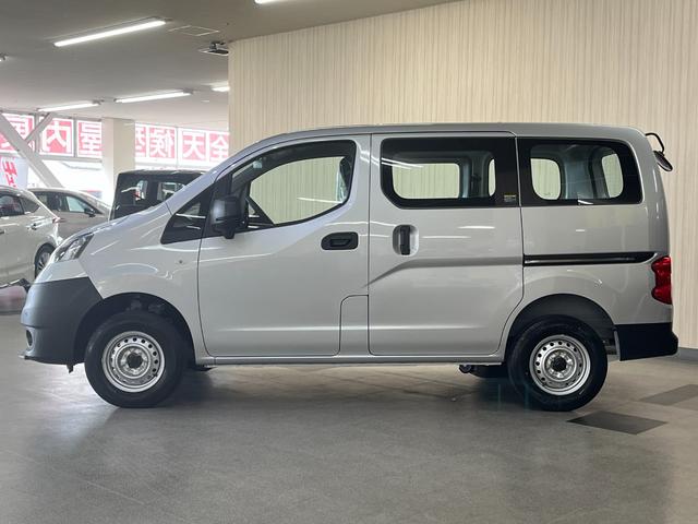 Nissan NV200 VANETTE VAN 2025