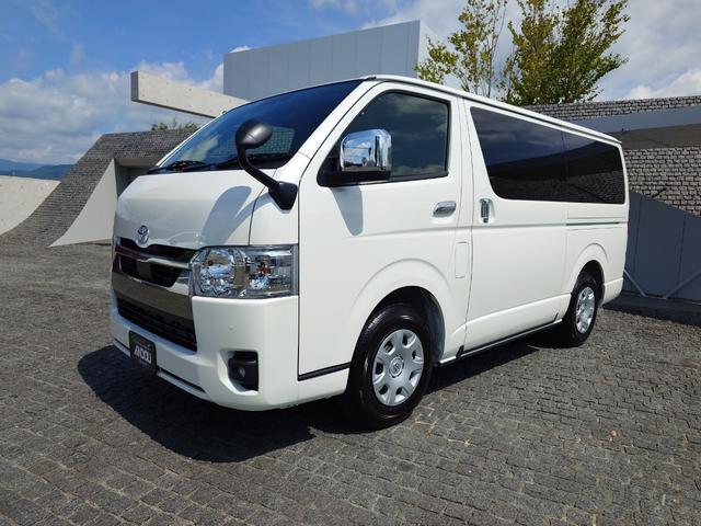 Toyota HIACE VAN 2025