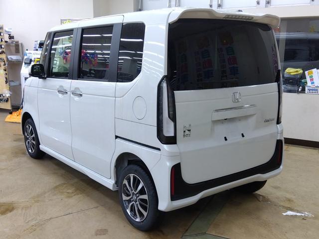 Honda N-BOX CUSTOM 2024