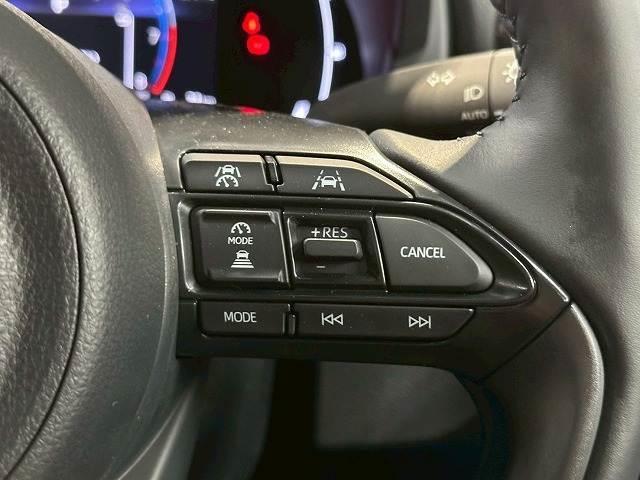 Toyota YARIS CROSS 2026