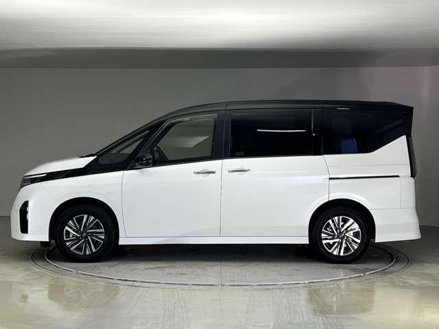 Nissan SERENA 2024