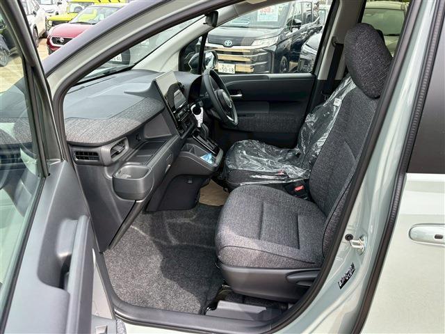 Toyota SIENTA 2026