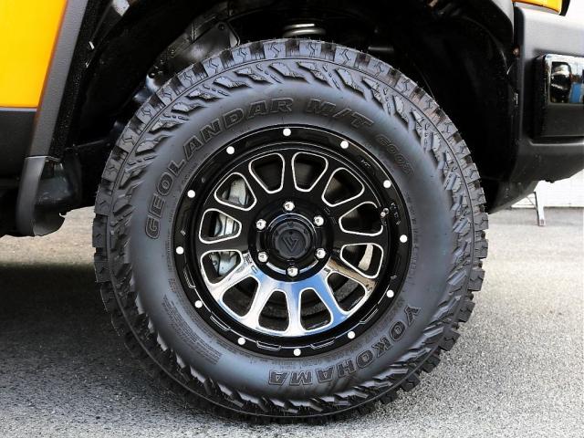 Toyota FJ CRUISER 2011