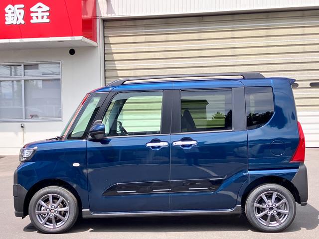 Daihatsu TANTO 2024