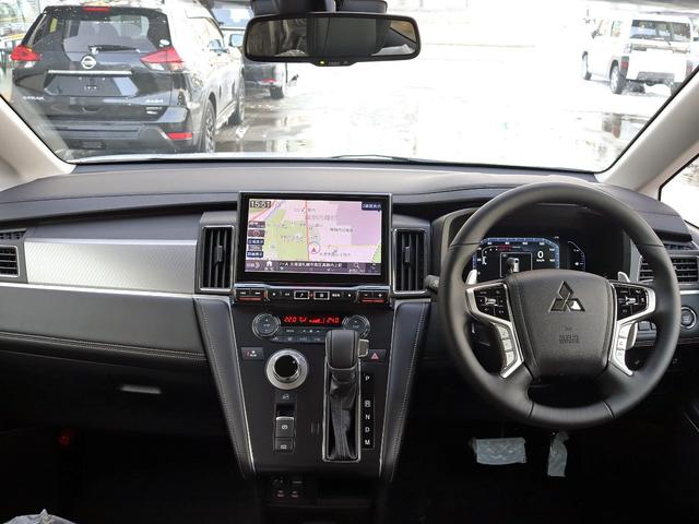 Mitsubishi DELICA D:5 2026