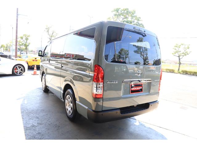 Toyota HIACE VAN 2025