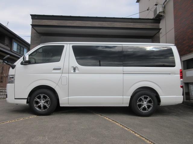 Toyota HIACE VAN 2025