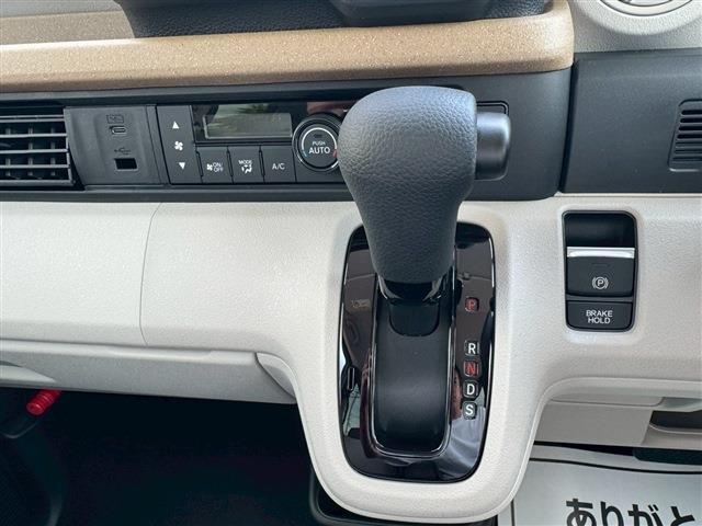 Honda N-BOX 2025