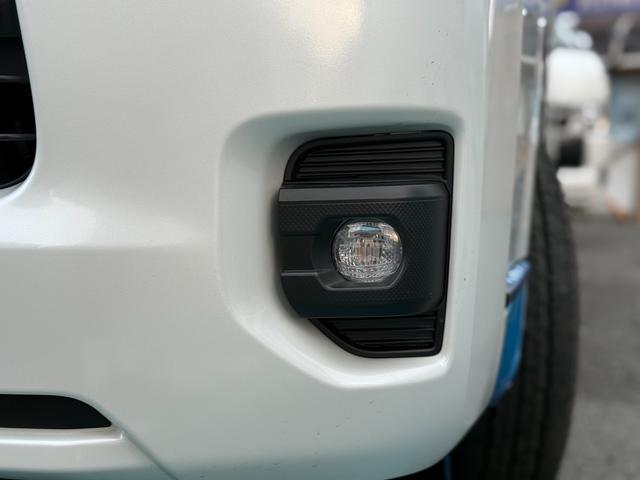 Toyota HIACE VAN 2024