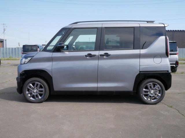 Mitsubishi DELICA MINI 2025