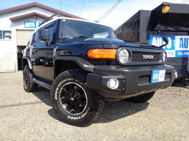 Toyota FJ CRUISER 2013