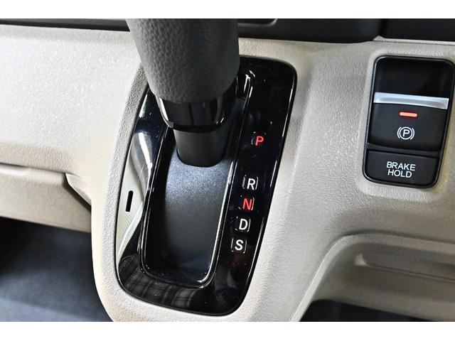 Honda N-BOX JOY 2025