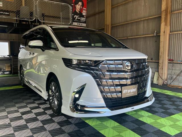 Toyota ALPHARD 2024