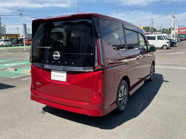 Nissan SERENA 2024