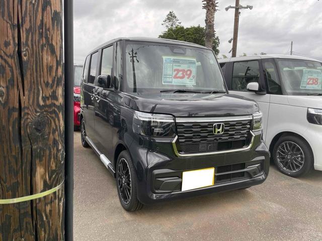 Honda N-BOX CUSTOM 2025
