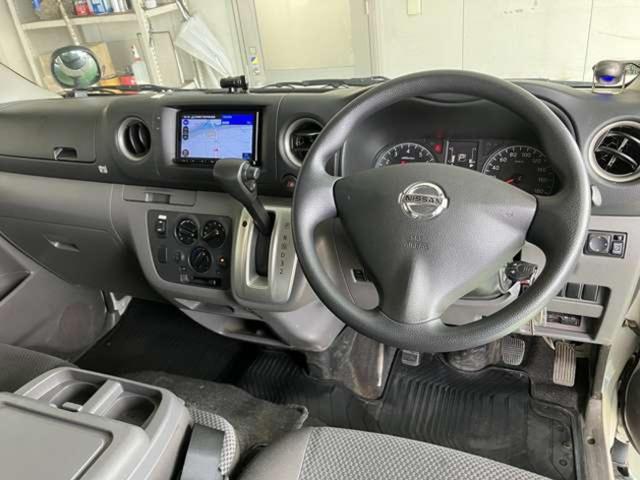 Nissan NV350 CARAVAN VAN 2016
