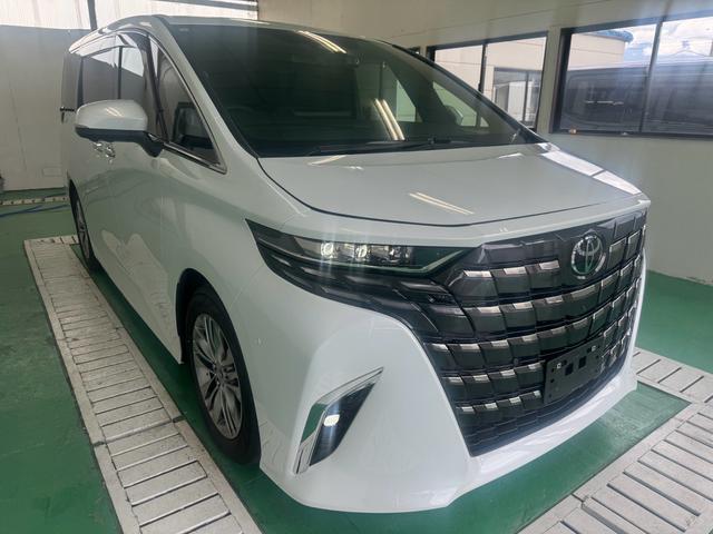Toyota ALPHARD HYBRID 2023