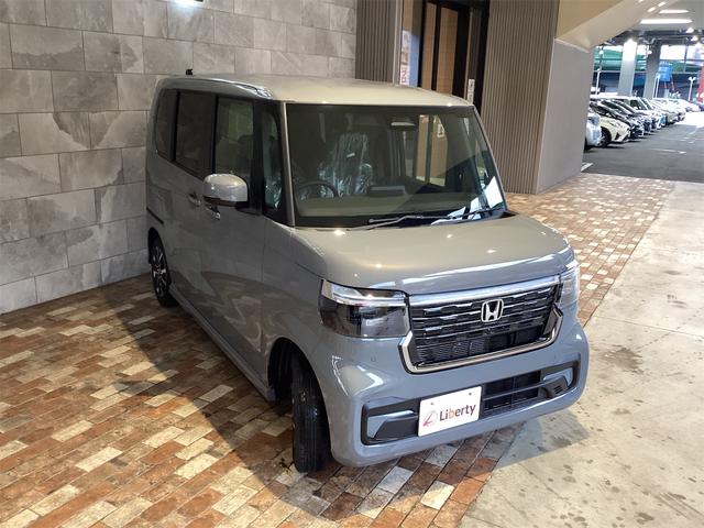 Honda N-BOX CUSTOM 2024