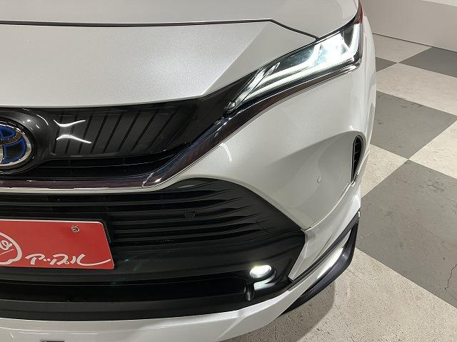 Toyota HARRIER HYBRID 2023