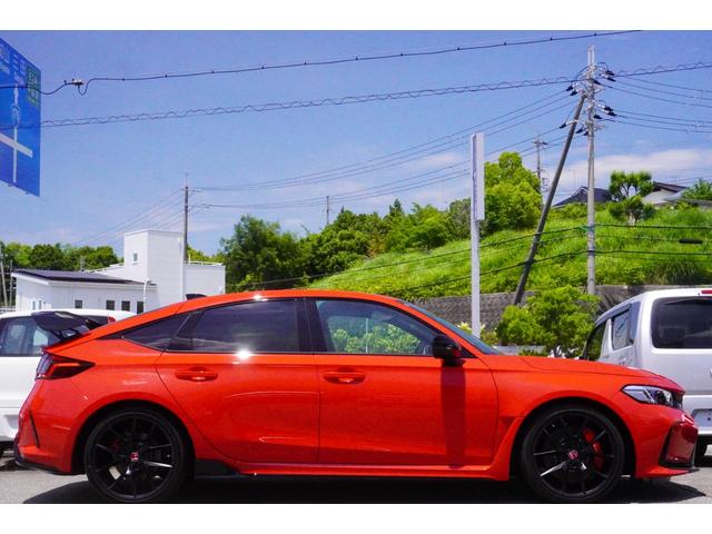 Honda CIVIC 2024