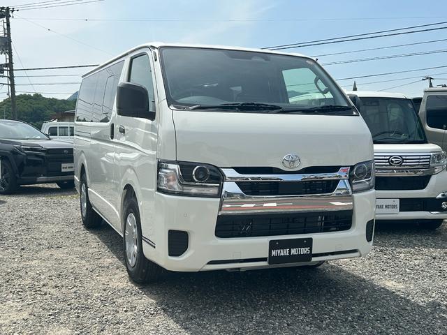 Toyota HIACE VAN 2026