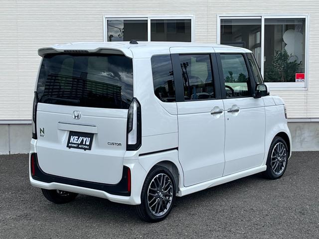 Honda N-BOX CUSTOM 2025