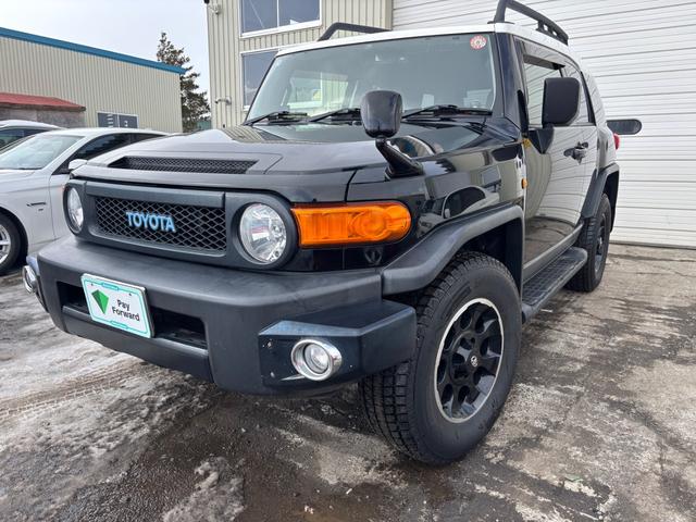 Toyota FJ CRUISER 2012