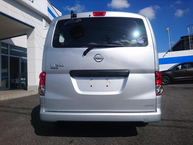 Nissan NV200 VANETTE VAN 2023