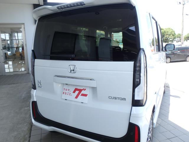 Honda N-BOX CUSTOM 2025