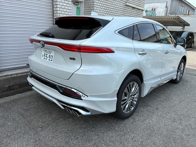 Toyota HARRIER HYBRID 2025