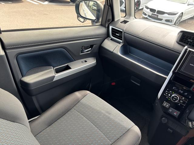 Toyota ROOMY 2025