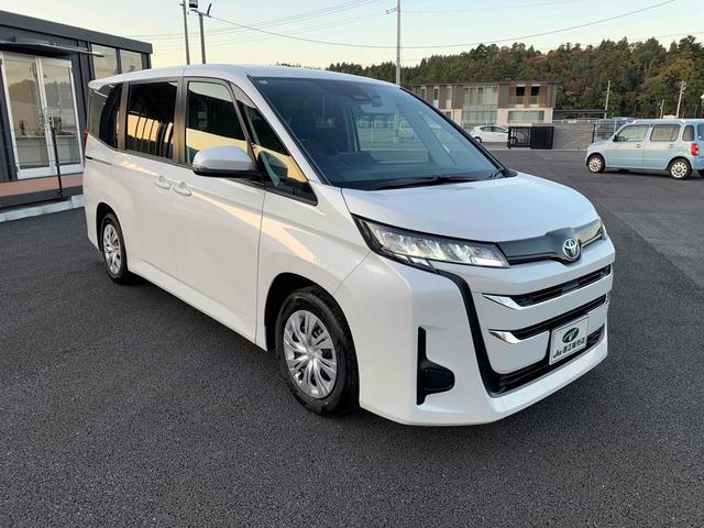 Toyota NOAH 2025