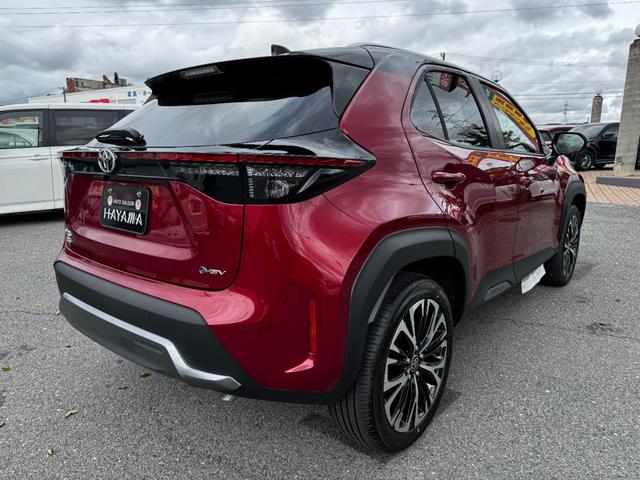 Toyota YARIS CROSS 2026