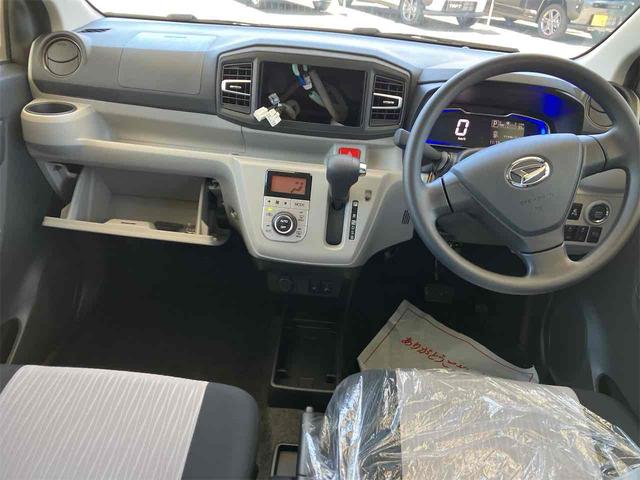 Daihatsu MIRA E:S 2025