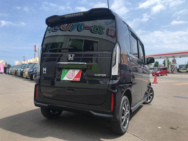 Honda N-BOX CUSTOM 2024